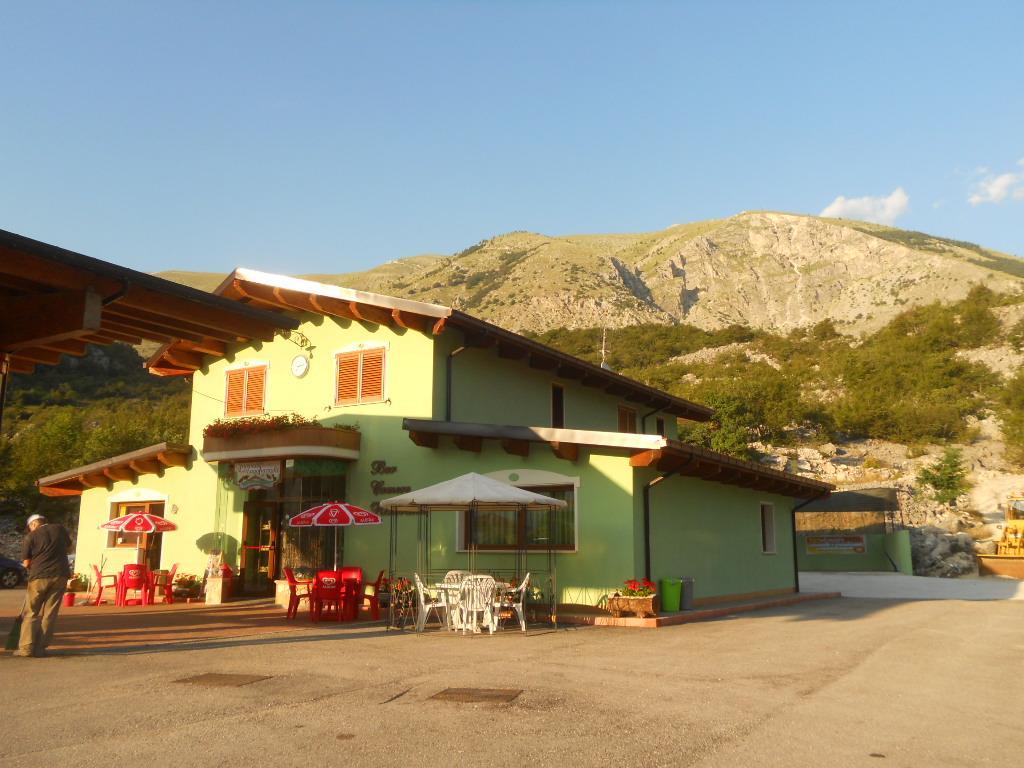 La Locanda Del Lago Lucciola Villalago Kültér fotó